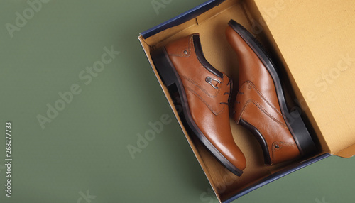 Foto Indian Made Men's Shoes with Box