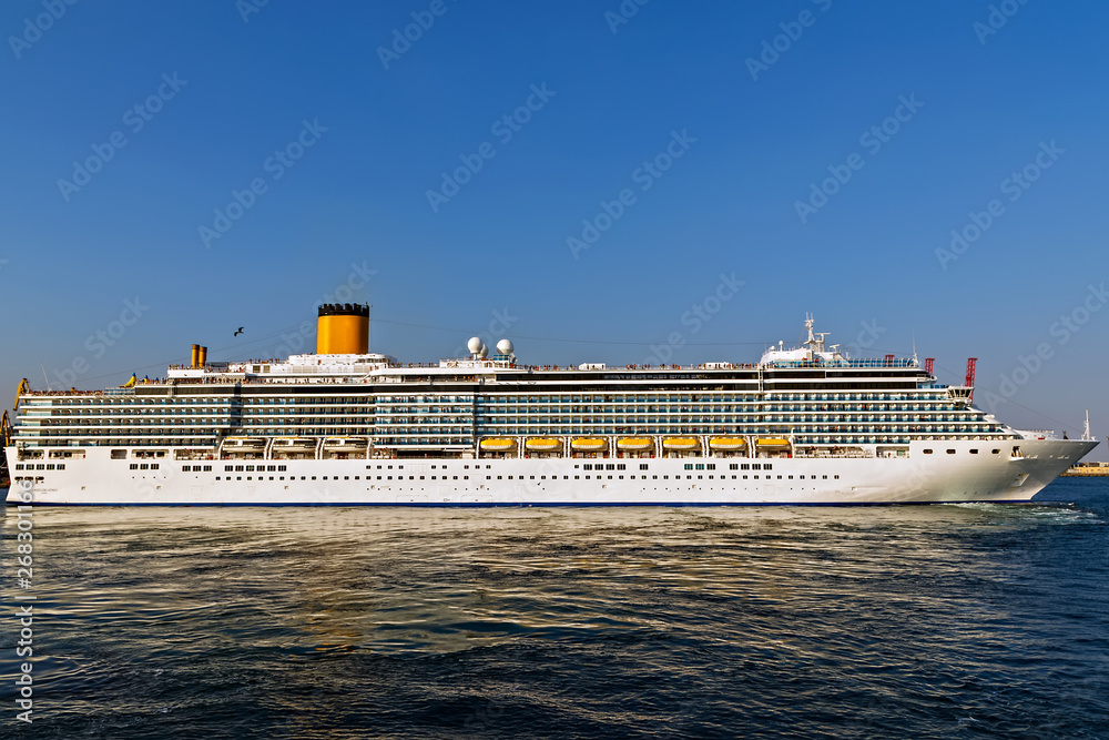 cruise ship in the sea shipping