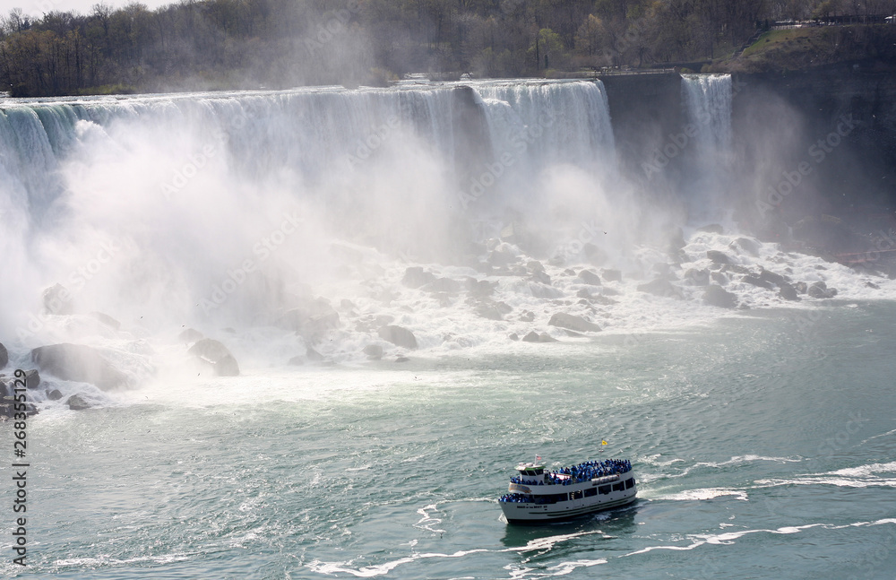 boat on the river in Niagara Falls