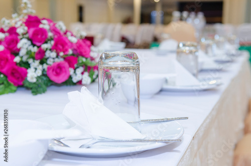 luxury banquet hall in hote...