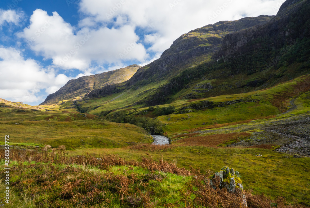 Fototapeta premium View on Aonach Dubh mountain in Scottisch Highands