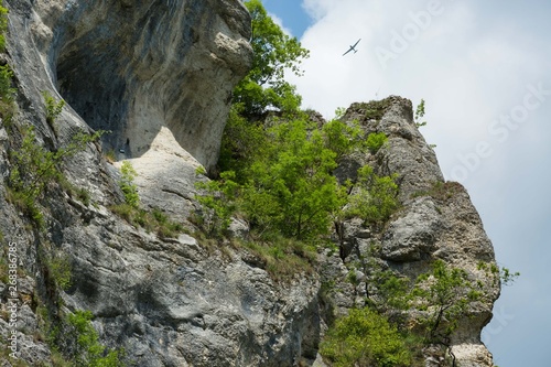 Felsen bei Bergruine Gebrochen Gutenstein im Oberen Donautal photo