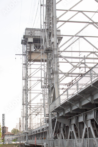 metal gray structures of the railway bridge © sergei