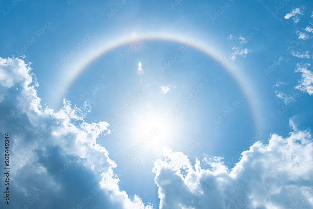 22 degree halo in the sky in Karatsu,Japan 22 degree halo in the sky in Karatsu,Japan