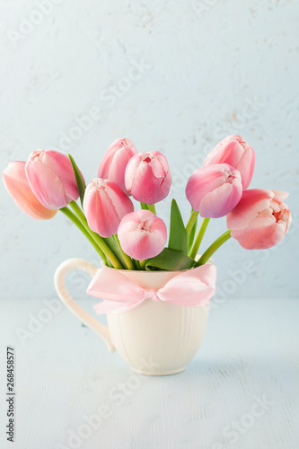 Fototapeta Naklejka Na Ścianę i Meble -  Bouquet of colorful tulips