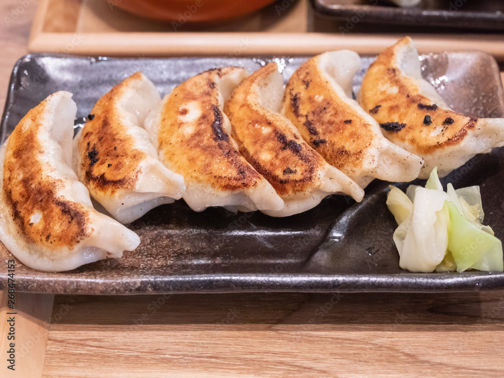 餃子 餃子