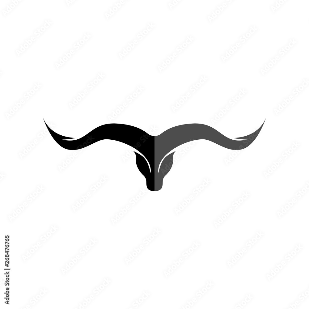 Fototapeta premium BULLS HEAD MASCOT LOGO DESIGN