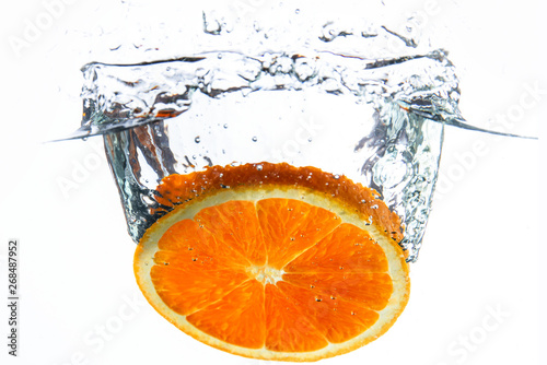 Fototapeta Naklejka Na Ścianę i Meble -  Orange in Water