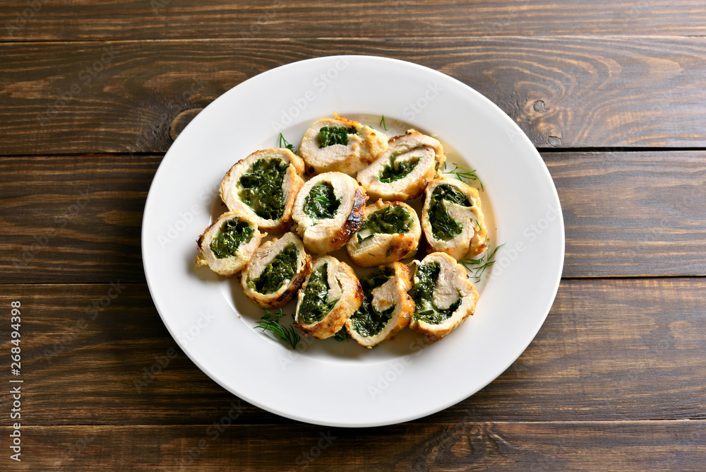 Stuffed chicken fillet with spinach and cheese
