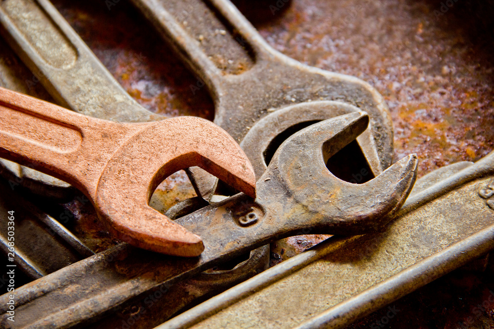Old 2024 electrician tools