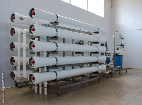 Reverse osmosis system - installation of industrial membrane devices