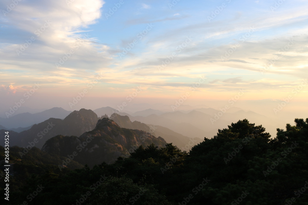 The Scenic Hills of HuangShan