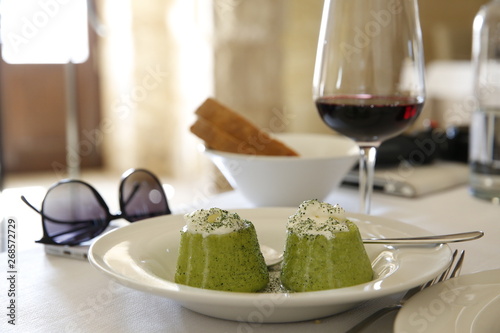 Antipasto aperitivo ristorante di lusso