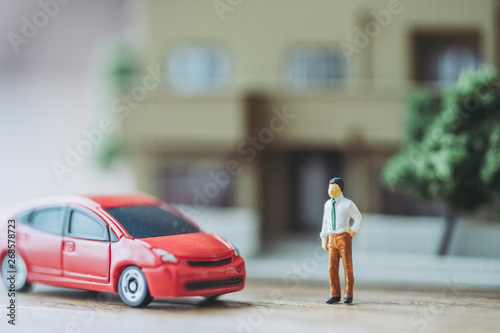 Wallpaper Mural ミニチュア・ビジネスマン・車 Torontodigital.ca