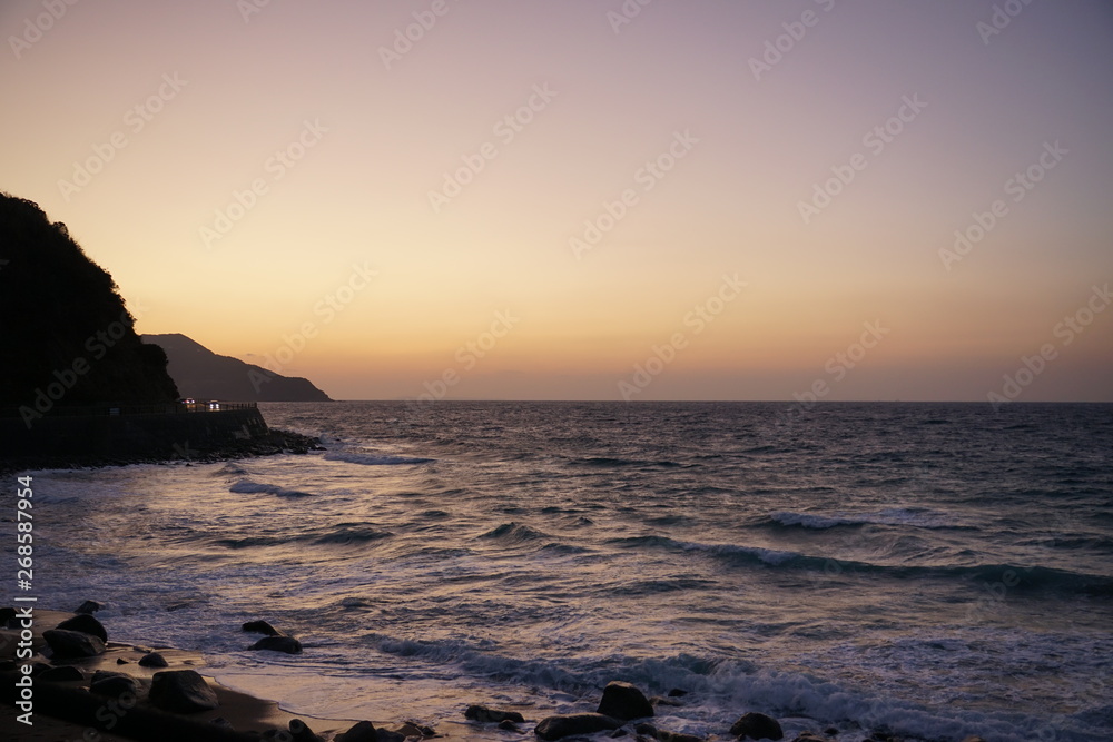 夕暮れの海の風景景色