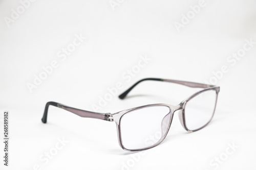 Clear lens frame For those with long-sighted