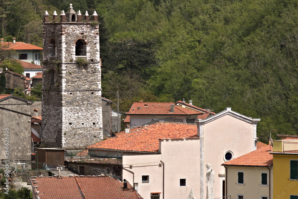 Panoramic shot of the village of Colonnata, where the famous lar