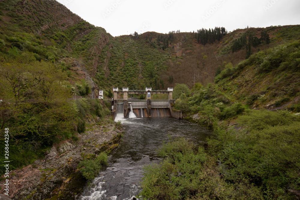 Dam on a reservoir