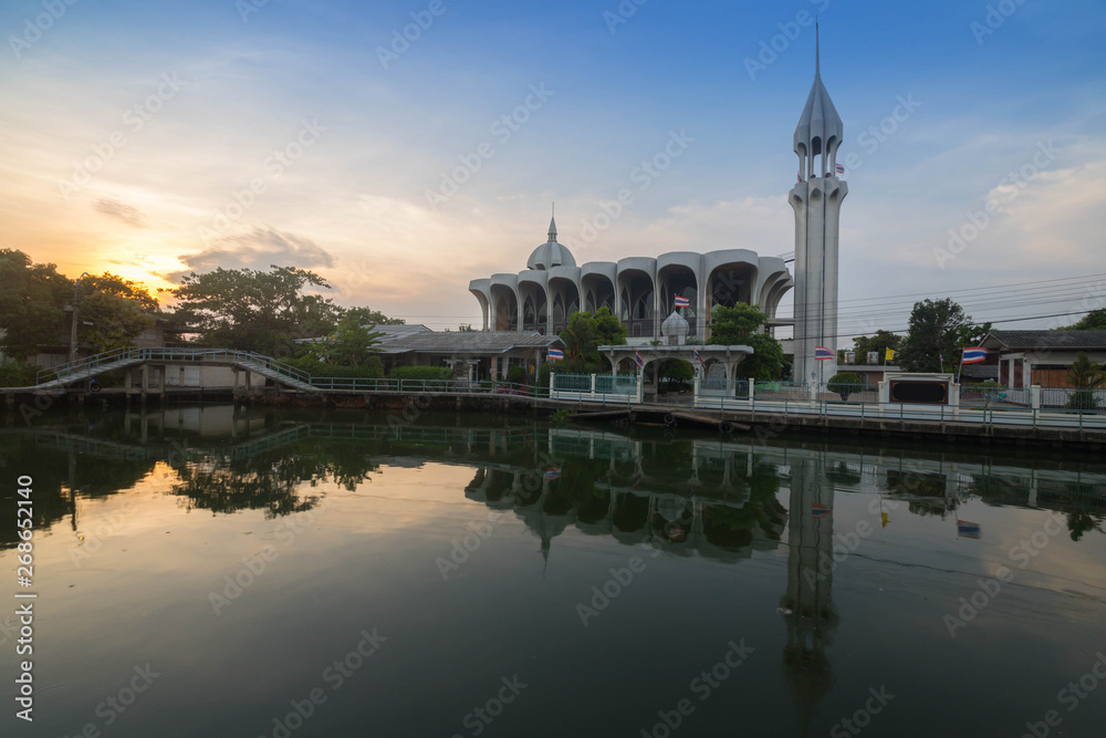 An Kup Ro Mosque in Bangkok , Thailand