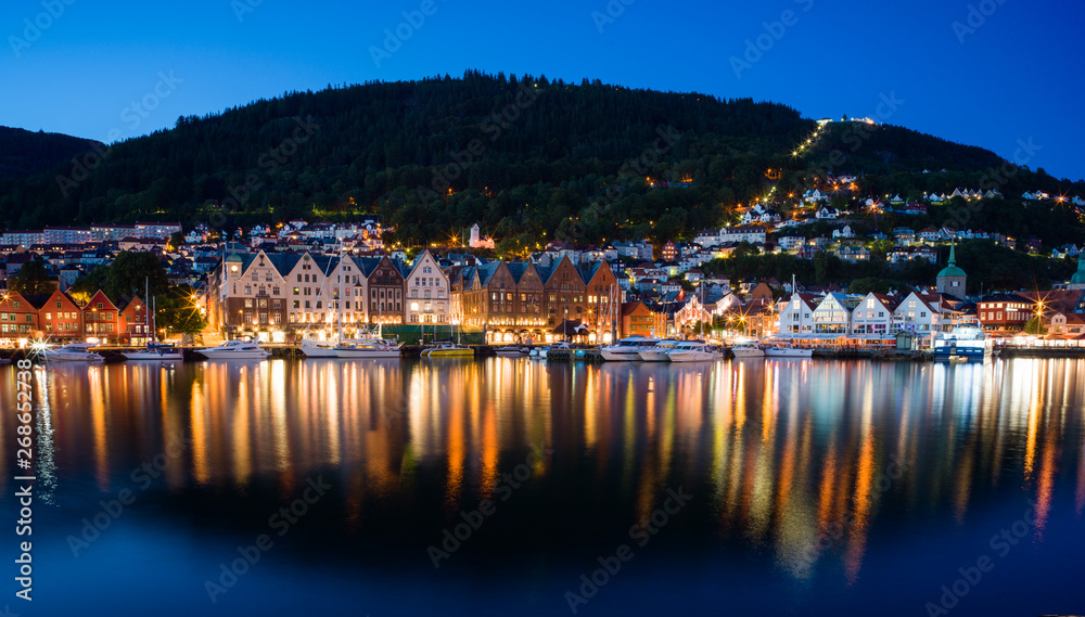 Bergen at night