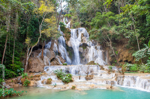 Fototapeta Naklejka Na Ścianę i Meble -  Kuang Si waterfalls near Luang Prabang