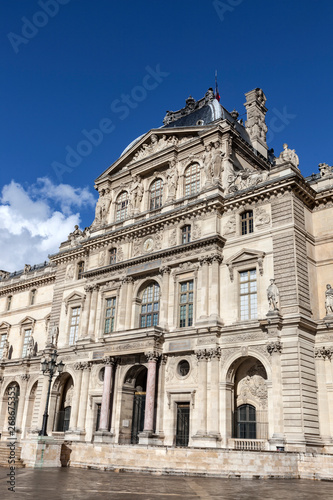 Louvre. Paris