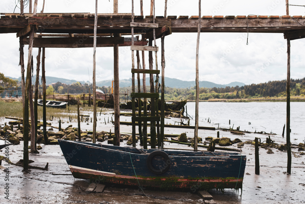 Fototapeta premium An old pier on the river 