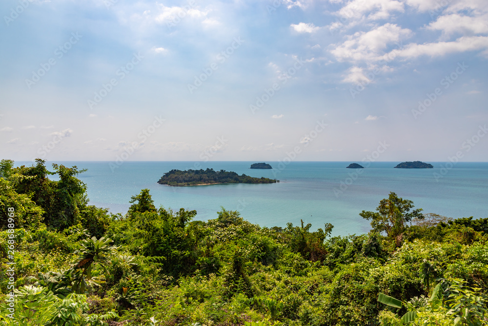 Naklejka premium Scenic view at Kai Bae view point, Koh Chang, Thailand
