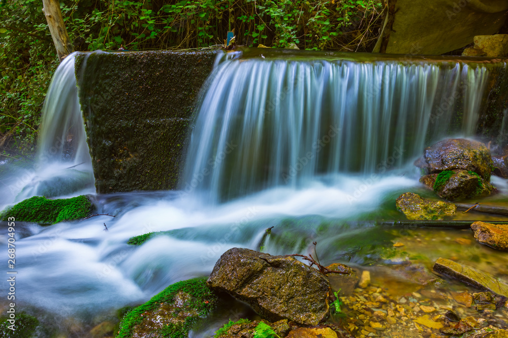 Obraz premium closeup waterfall on the mountain river