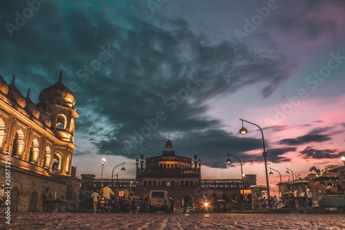 Fototapeta Naklejka Na Ścianę i Meble -  Evening in the city of Nawabs Lucknow