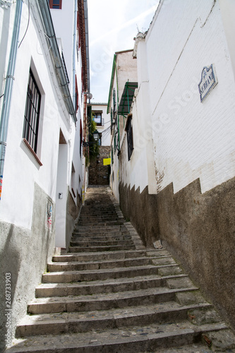 Fototapeta Naklejka Na Ścianę i Meble -  階段のある街並み