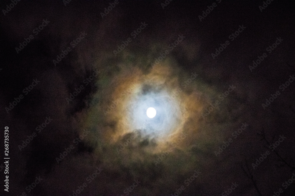 Obraz premium Umbra Moon