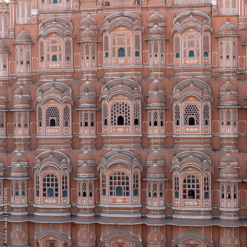 Hawa Mahal, pink palace of winds in old city Jaipur, Rajasthan, India