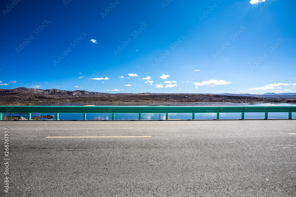 Fototapeta premium road through mountain in China