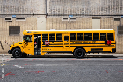 yellow bus in new york