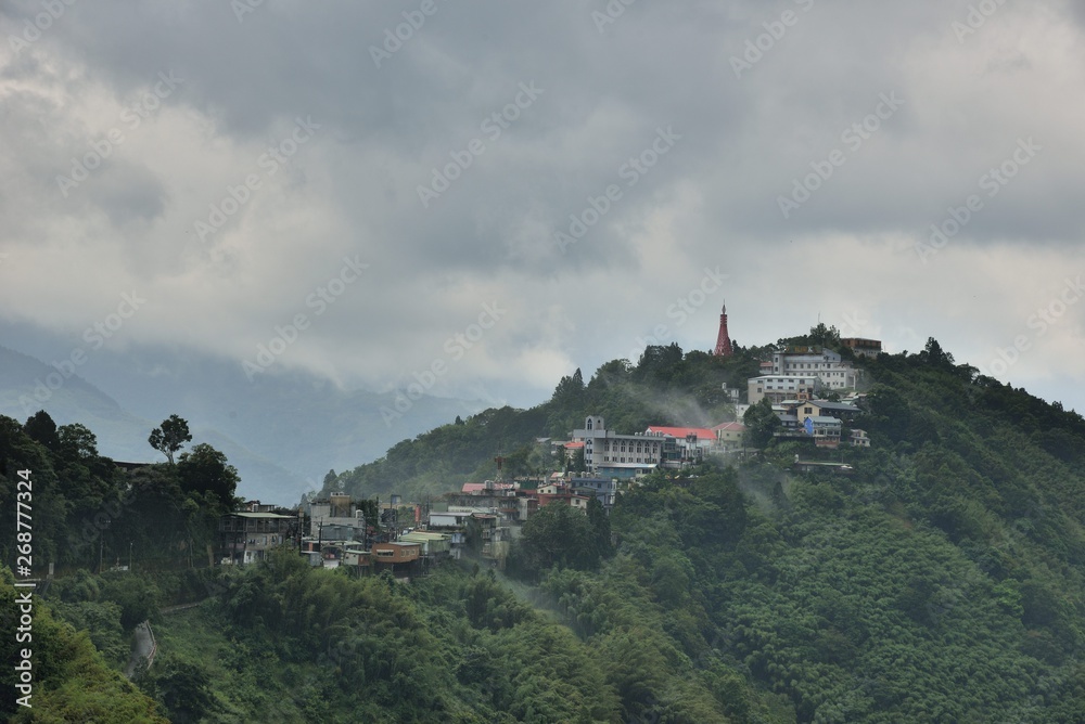 Fototapeta premium Mountain landscape-Mountain View Resort in the Hsinchu,Taiwan.