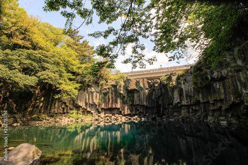 Cheonjeyeon Falls