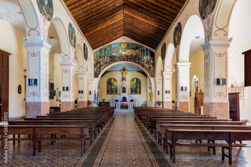 Kuba  Bayamo  Die Kathedrale    Santisimo Salvador de Bayamo  . Hier wurde die Nationalhymne uraufgef  hrt.