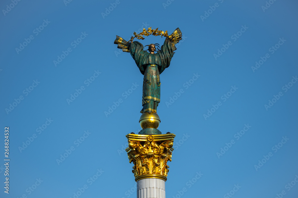 Fototapeta premium Independence Monument Kiev Ukraine Europe tourism city scape