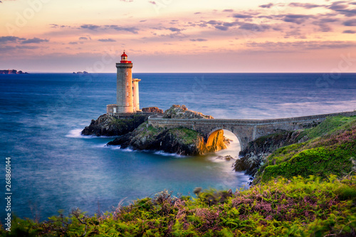 Fototapeta View of the lighthouse Phare du Petit Minou in Plouzane, Brittany (Bretagne), France