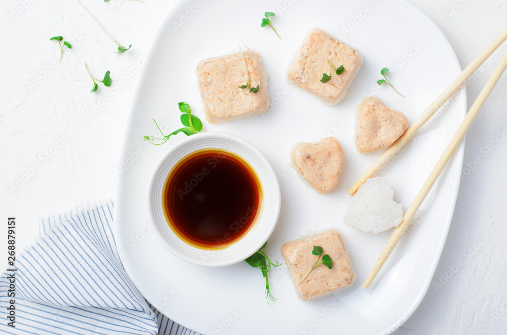 Salmon and Rice Sushi-Style Appetizer, Sushi for Kids Salmon and Rice Sushi-Style Appetizer, Sushi for Kids