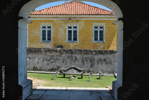 fortaleza de anhatomirim - sc photo