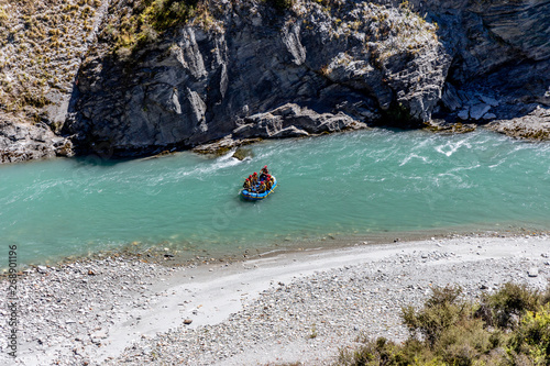 Neuseeland Südinsel -  Wildwasser-Rafting auf dem Shotover River an der Skippers Canyon Road nördlich von Queenstown in der Otago Region