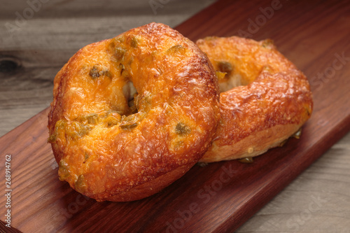 jalapeño cheese bagels