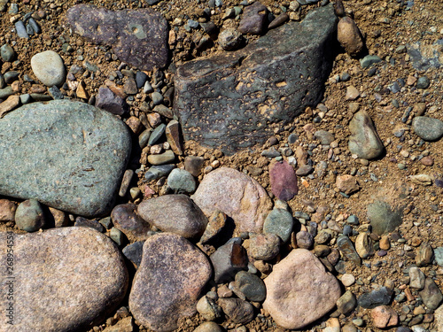 Canvastavla Stones on the ground