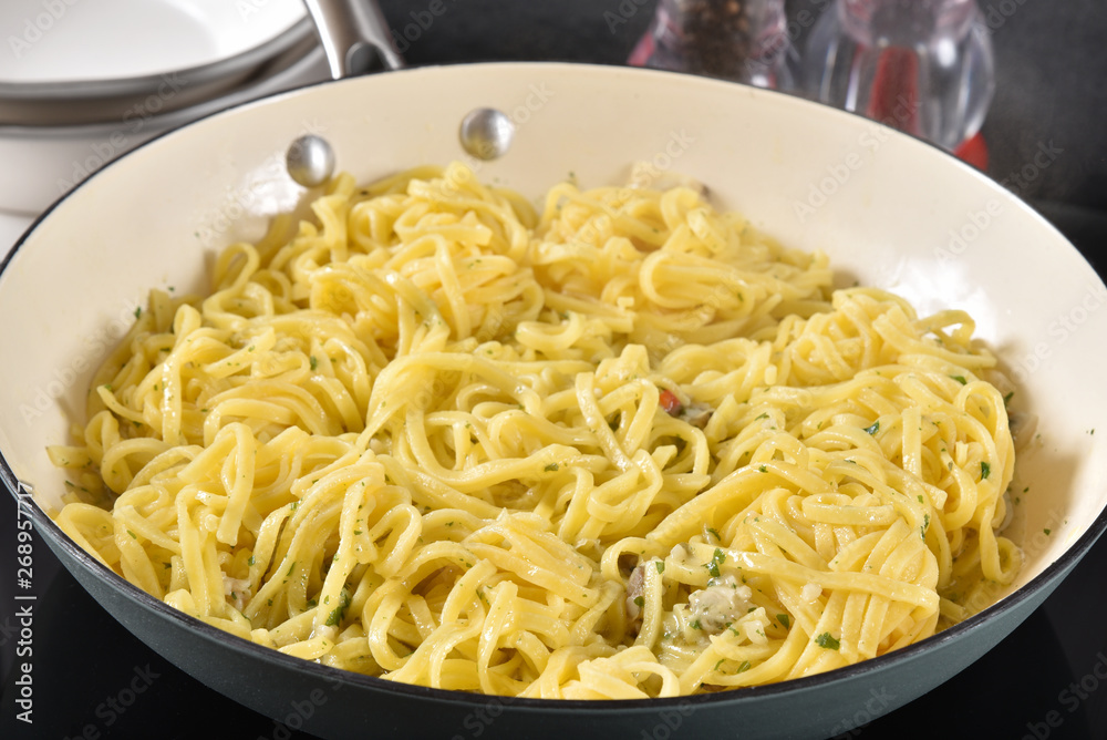 Linguine with clam sauce Linguine with clam sauce
