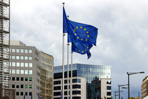 europaflaggen im europaviertel
