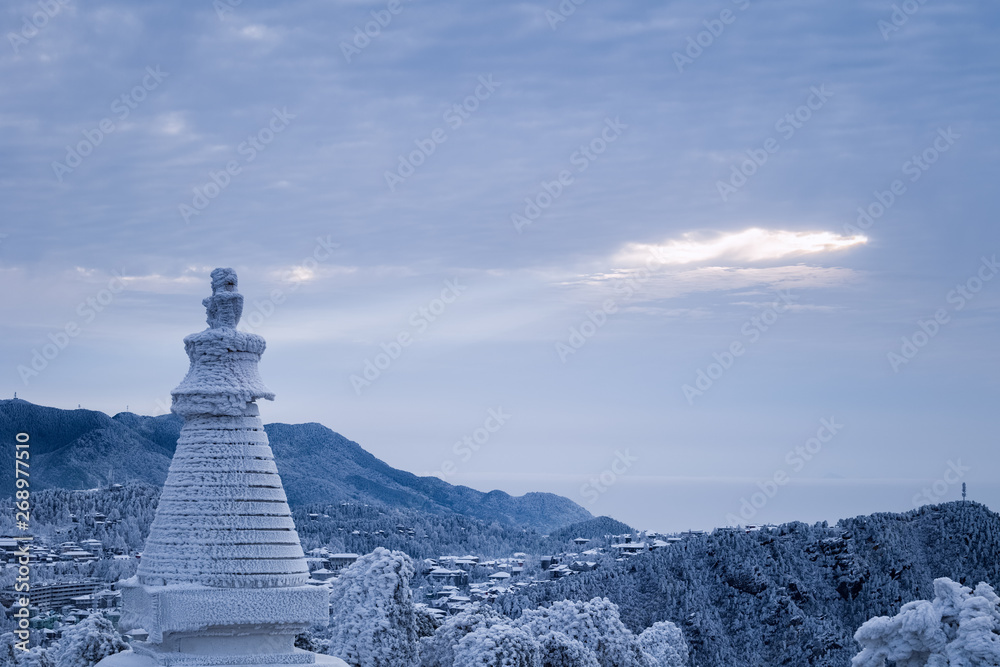 lushan mountain landscape in winter