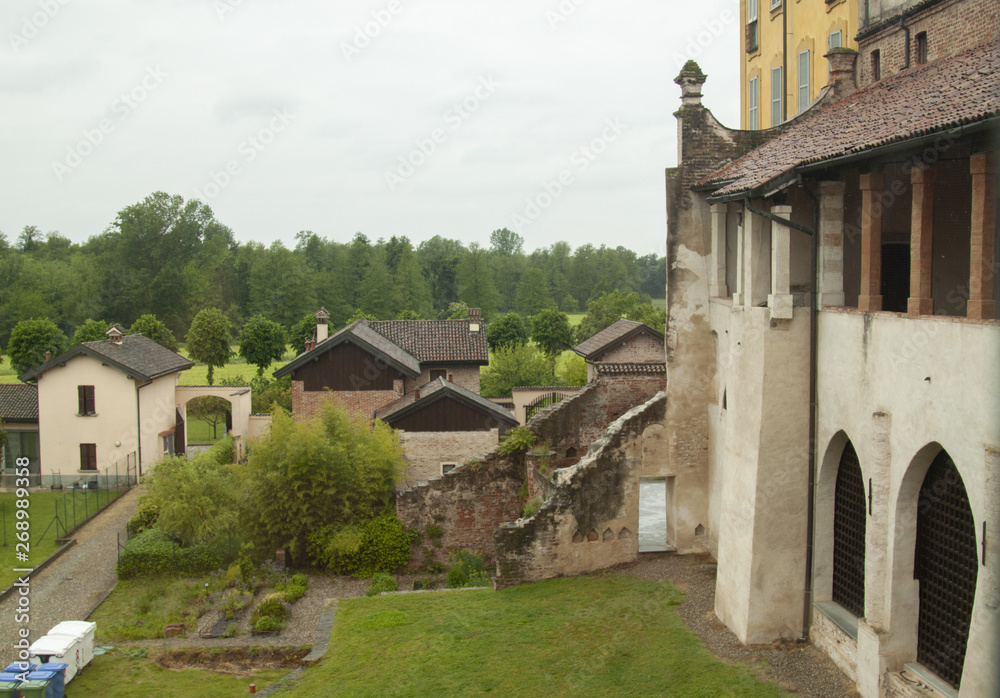 Morimondo Milano Italia abbazia religiosa Morimondo Milano Italia abbazia religiosa