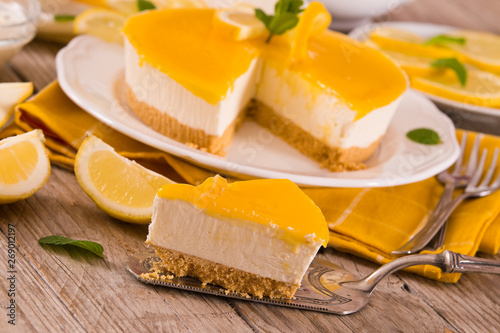 Lemon and mascarpone cheesecake.